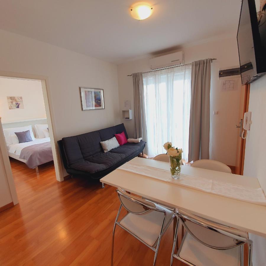Apartments Marti Murter Ngoại thất bức ảnh