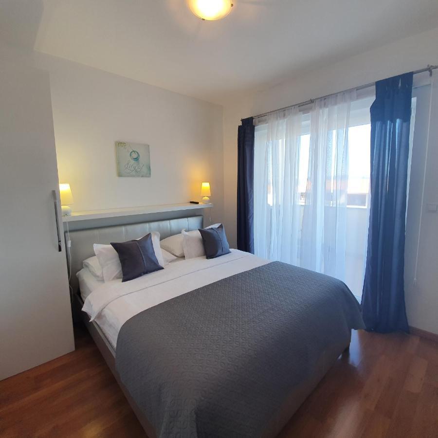 Apartments Marti Murter Ngoại thất bức ảnh