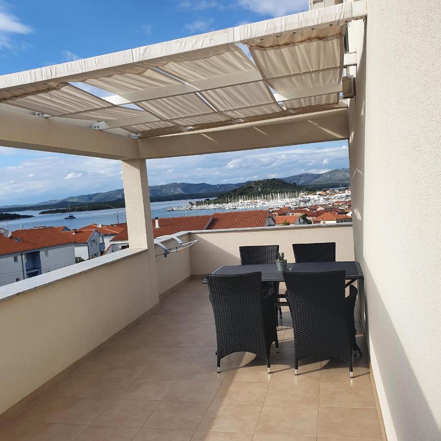 Apartments Marti Murter Ngoại thất bức ảnh