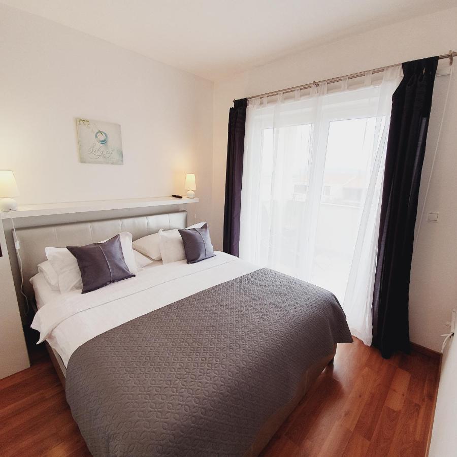 Apartments Marti Murter Ngoại thất bức ảnh