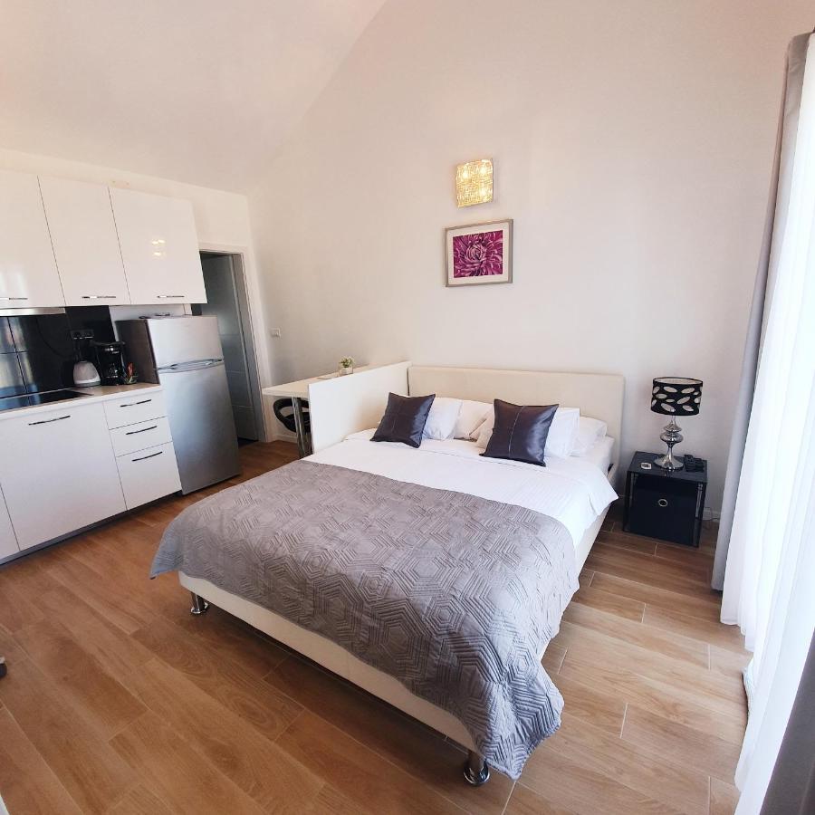 Apartments Marti Murter Ngoại thất bức ảnh