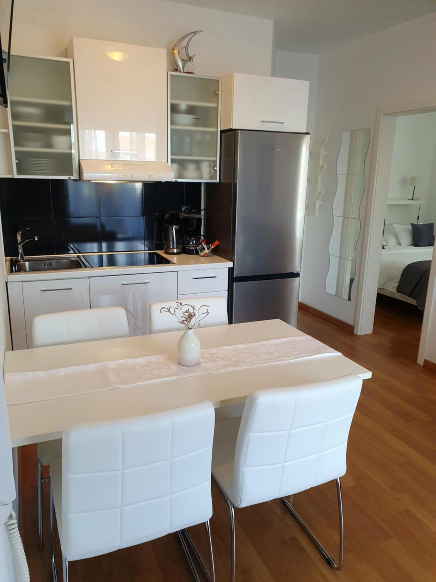 Apartments Marti Murter Ngoại thất bức ảnh