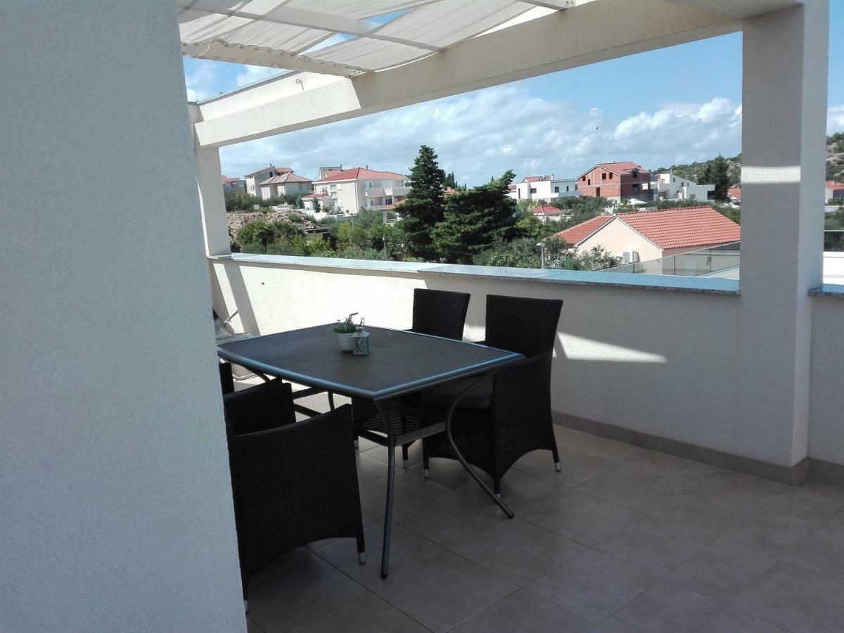 Apartments Marti Murter Ngoại thất bức ảnh